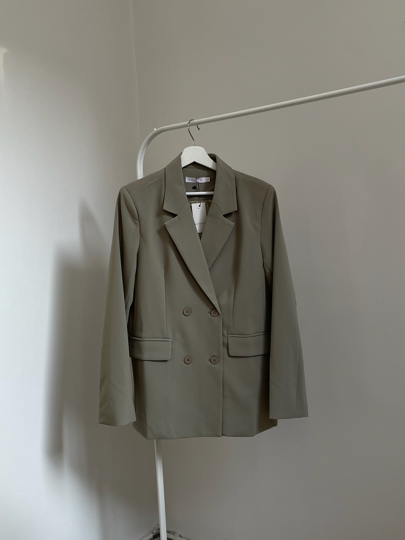 Blazer Abby von Model getragen – schicker Damen-Blazer, soulsiders