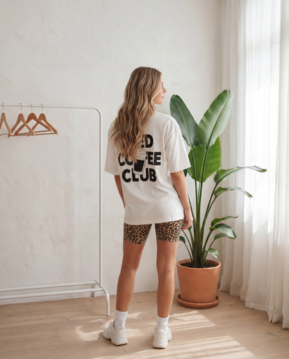 T-Shirt ICED COFFEE CLUB Full Body Rückseite – Damen-Print-Shirt, soulsiders