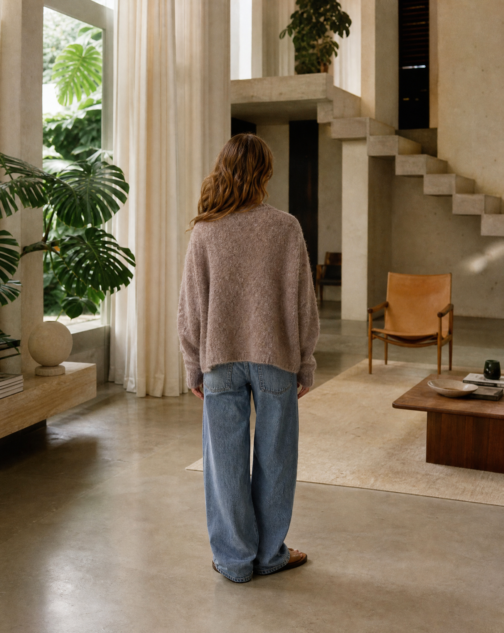 Strickcardigan Teresa Taupe Tragebild Rücken