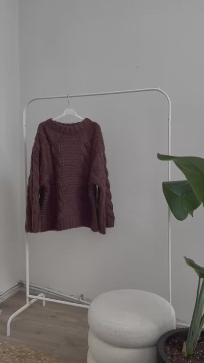 Pullover Riccarda – klassischer Zopfstrickpullover mit Rundhals